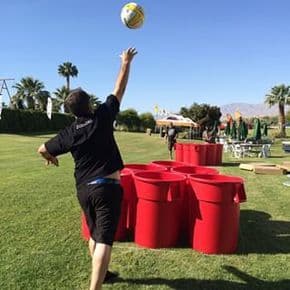 Beer pong gigante